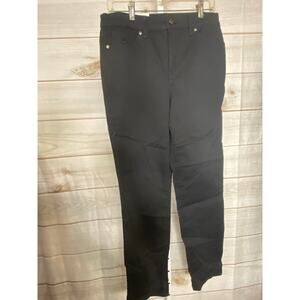 Brand New Gloria Vanderbilt Women's 10 Black Amanda Original Slimming Jeans